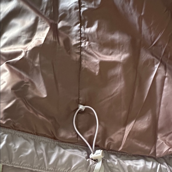 Patagonia Women's Puffer Jacket - Light Purple - Picture 8 of 11